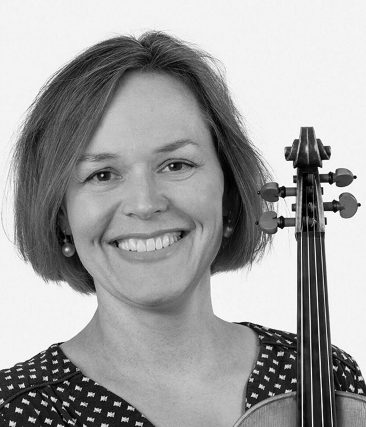 Isabelle Ladewig, Violine