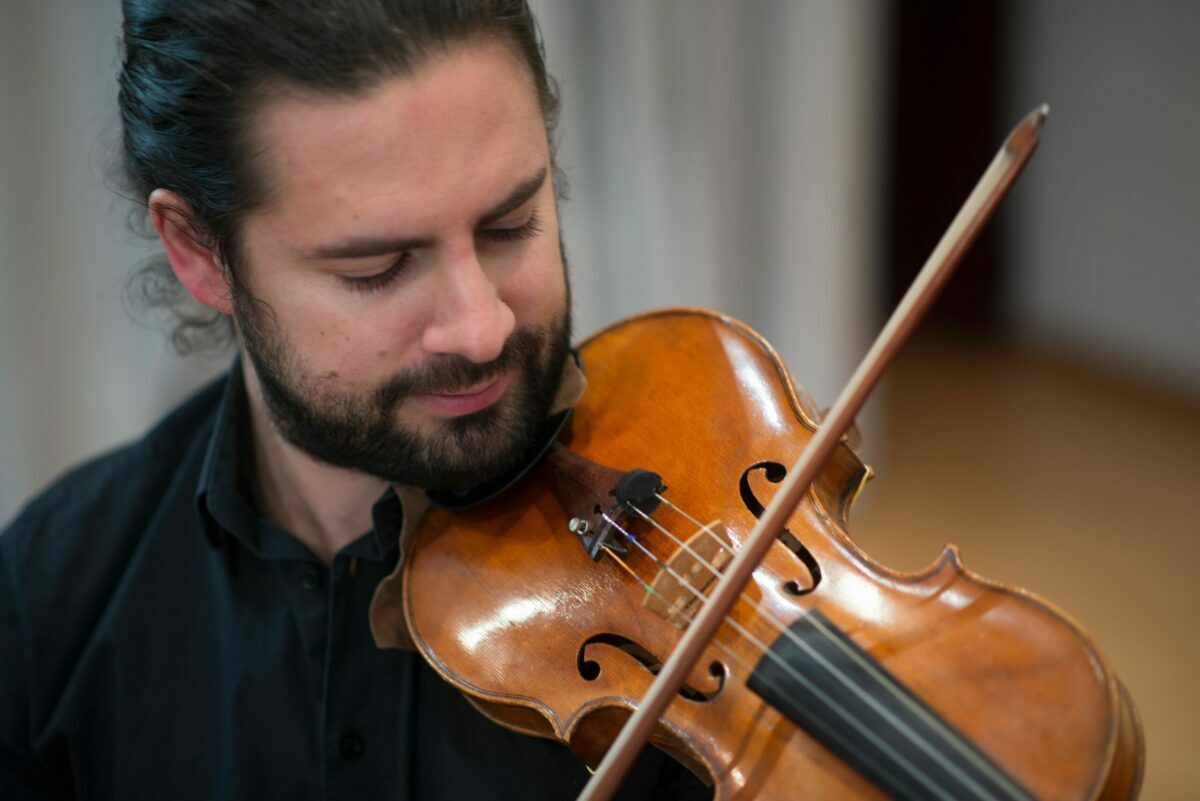 Anik Stucki<br>Violine